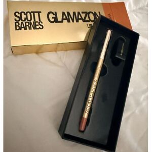 NIB Scott Barnes Glamazon Lip Pencil in Tatjana